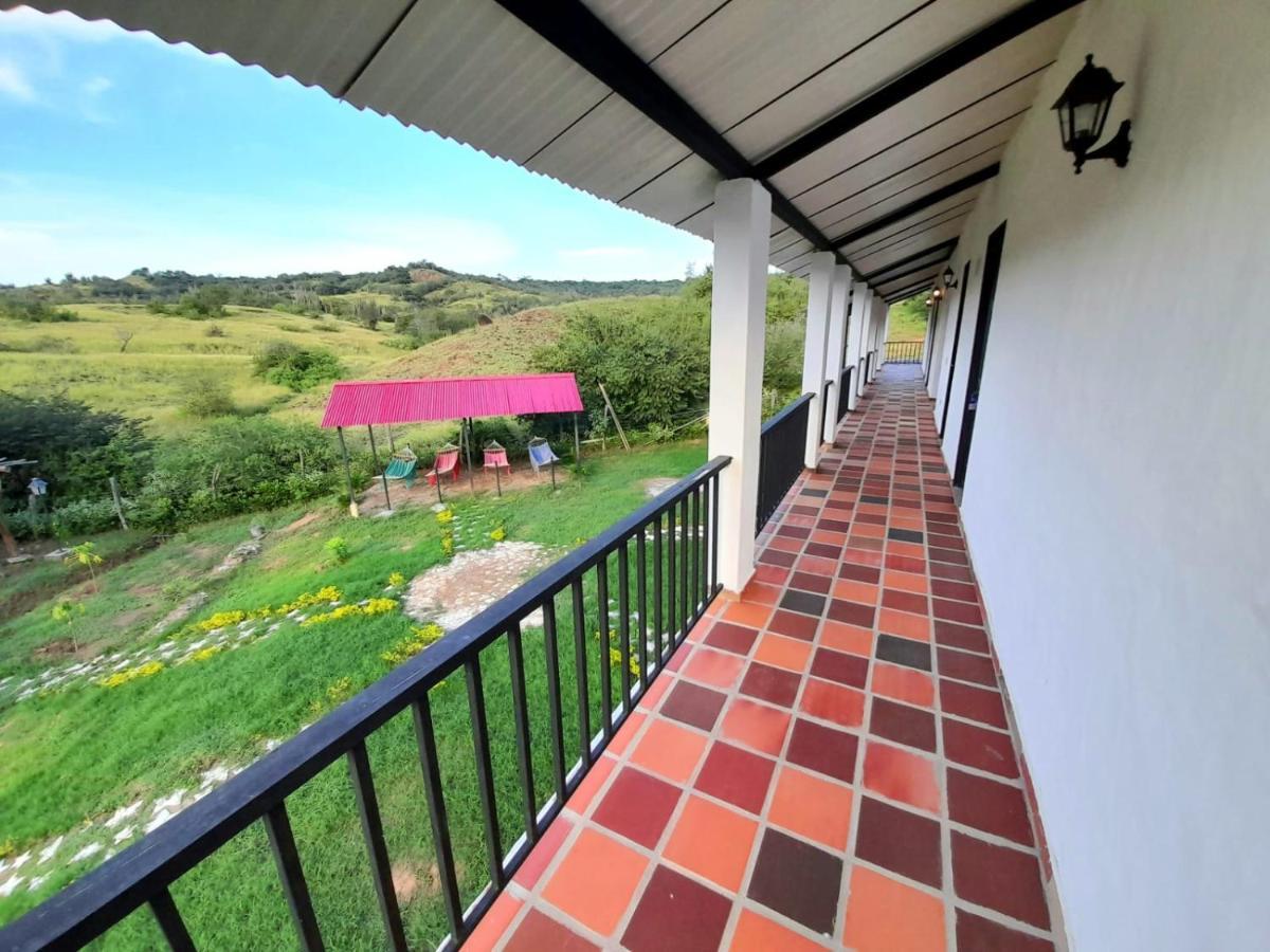 Cosmos Tatacoa Hotel Villavieja Εξωτερικό φωτογραφία