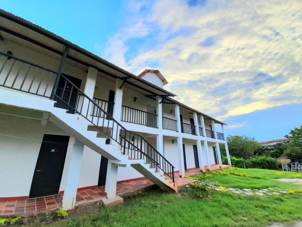Cosmos Tatacoa Hotel Villavieja Εξωτερικό φωτογραφία