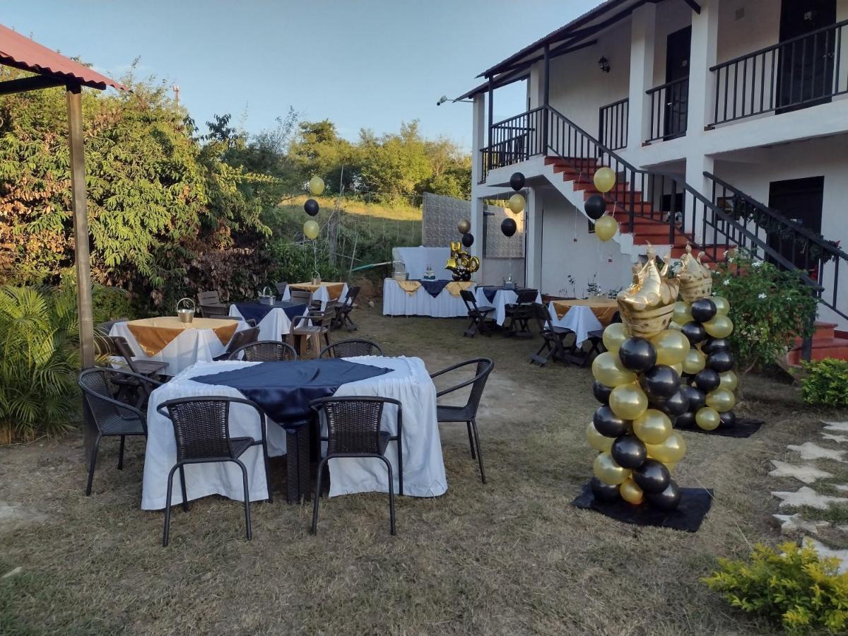 Cosmos Tatacoa Hotel Villavieja Εξωτερικό φωτογραφία